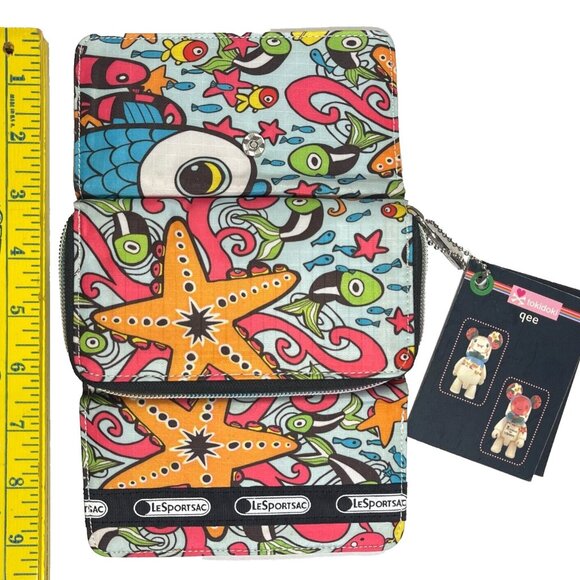 LeSportSac Tokidoki Toy2R Qee Starfish Sea Wallet Multi Compartment Simone Legno - Picture 4 of 9